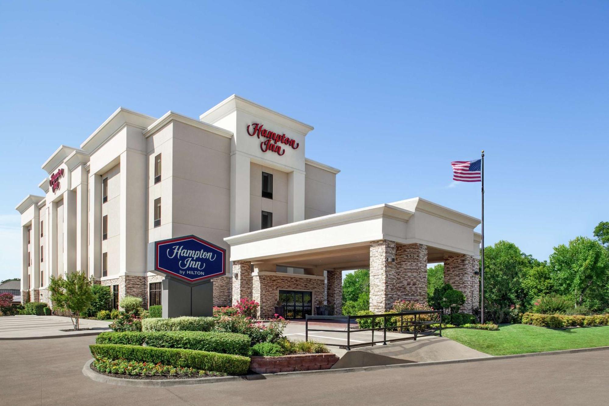 Hampton Inn Sulphur Springs Bagian luar foto